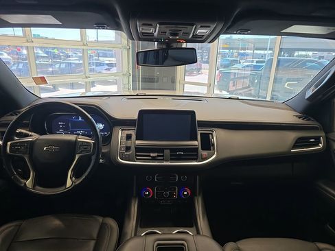 Used 2022 Chevrolet Tahoe Z71 w/ Luxury Package image 15