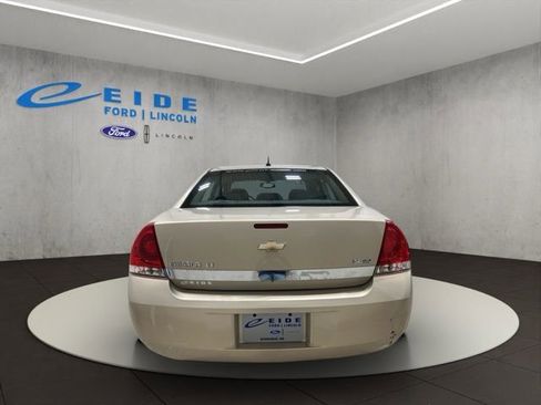 Used 2008 Chevrolet Impala LT FWD image 9
