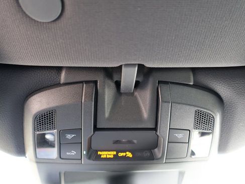 Used 2023 Porsche 911 Carrera w/ Premium Package image 54