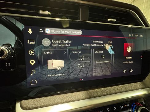 Used 2023 GMC Sierra 1500 Denali w/ Technology Package AWD/4WD image 24