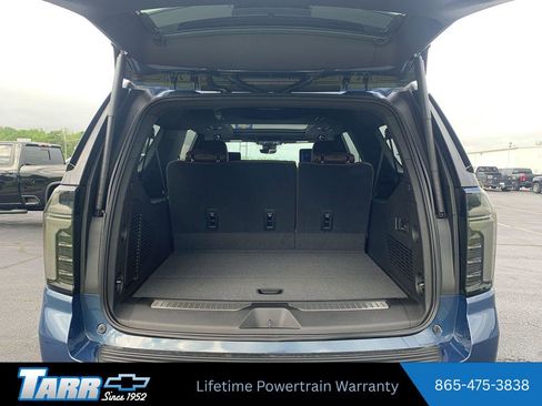 New 2026 Chevrolet Suburban High Country AWD/4WD image 21
