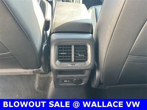 Certified 2023 Volkswagen Tiguan SE R-Line image 15