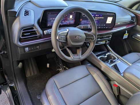 New 2026 Chevrolet Traverse Z71 w/ Driver Confidence Package image 10