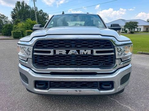 Used 2021 RAM 2500 Tradesman w/ Chrome Appearance Group AWD/4WD image 8