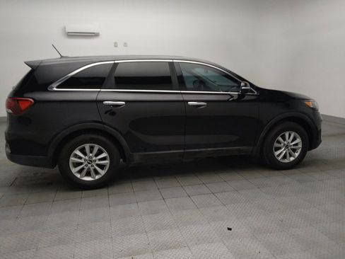 Used 2019 Kia Sorento FWD image 10