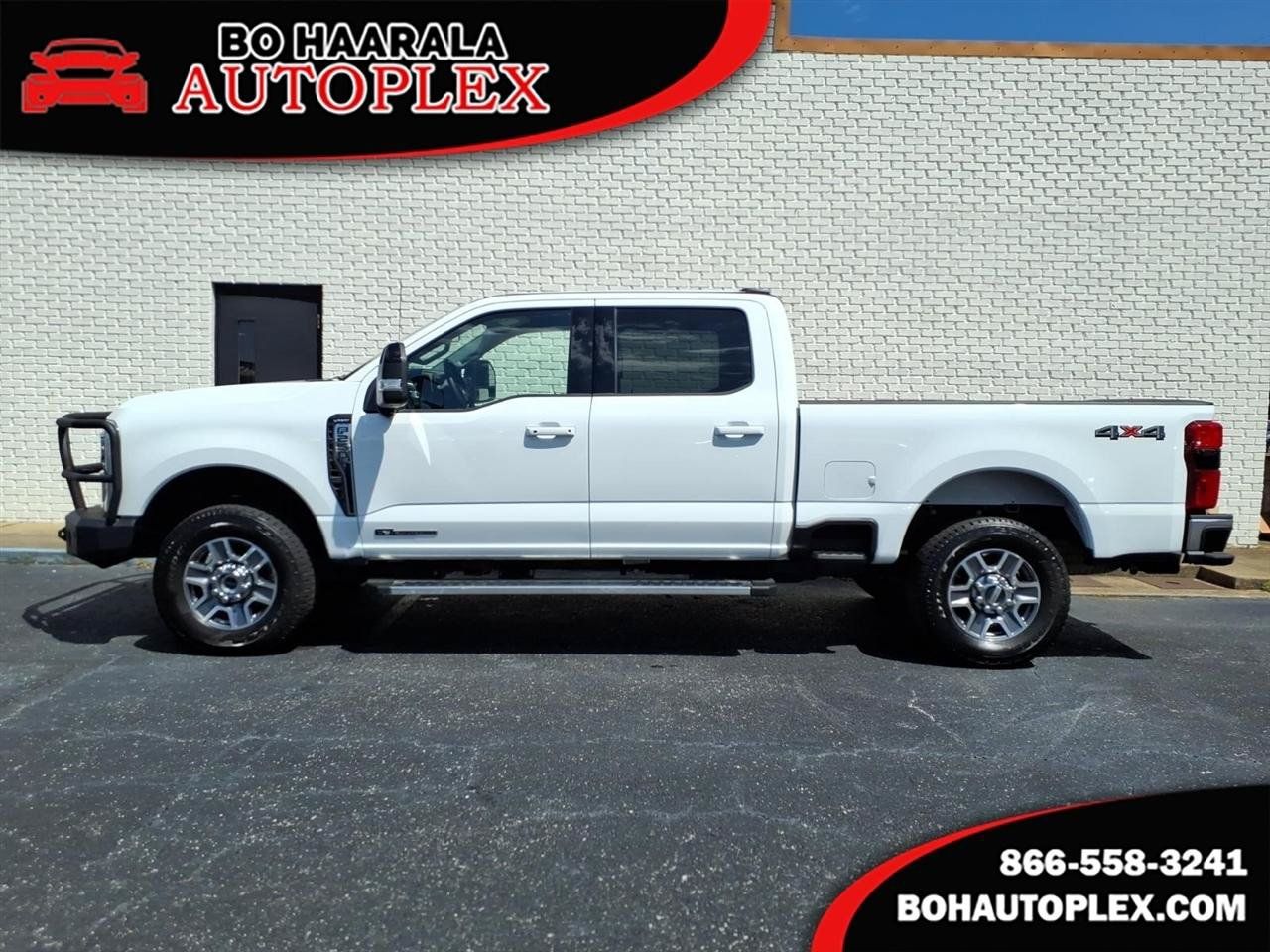 Used 2025 Ford F250 Lariat AWD/4WD image 1
