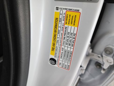 Used 2022 Chevrolet Silverado 2500 High Country w/ Safety Package II image 68