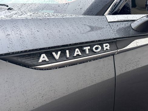 Used 2022 Lincoln Aviator Reserve w/ Equipment Group 201A image 22