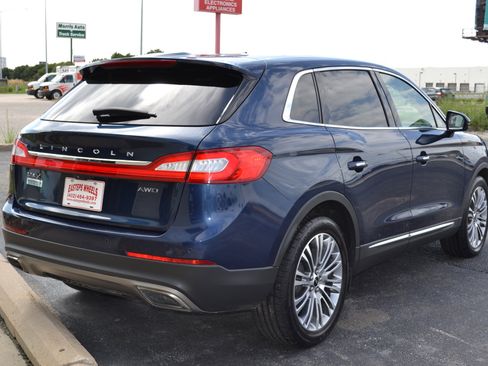 Used 2017 Lincoln MKX Reserve w/ Lincoln MKX Climate Package image 11
