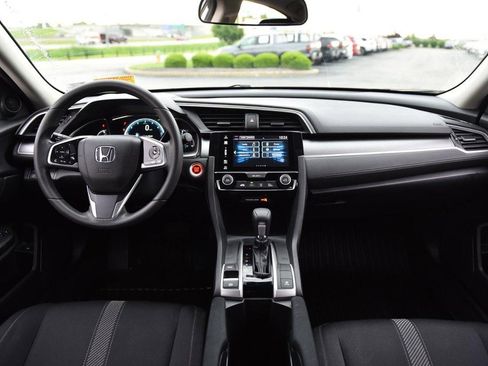 Used 2018 Honda Civic EX image 7
