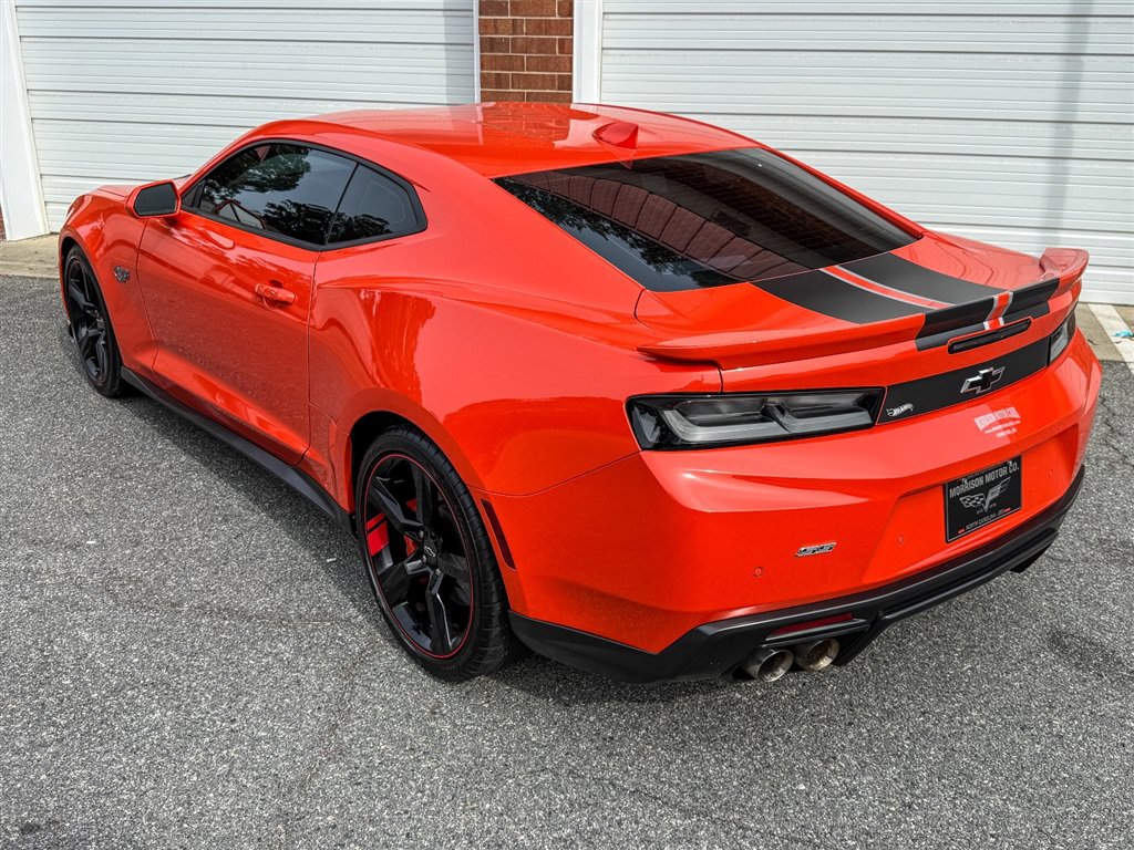 Used 2018 Chevrolet Camaro SS w/ Hot Wheels Edition RWD image 20