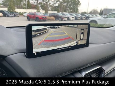 New 2025 MAZDA CX-5 AWD 2.5 S w/ Premium Plus Pkg image 15