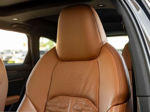 Certified 2023 Audi RS 6 AWD/4WD image 16