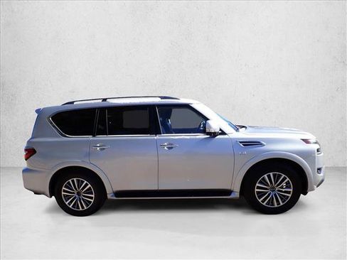 Used 2021 Nissan Armada SL w/ Captain's Chairs Package image 5