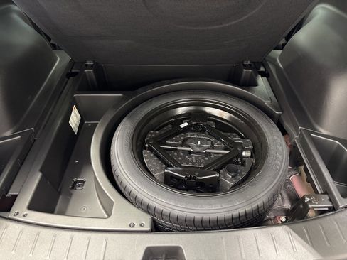 Used 2023 Chevrolet Blazer RS image 38