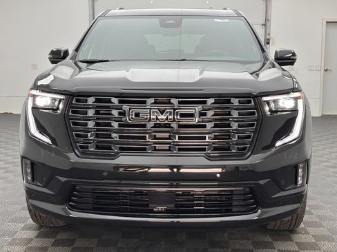New 2026 GMC Acadia Denali Ultimate w/ LPO, Floor Liner Package AWD/4WD image 18