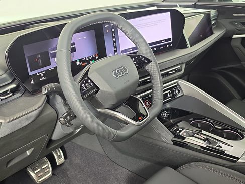 New 2026 Audi SQ5 Premium Plus AWD/4WD image 12