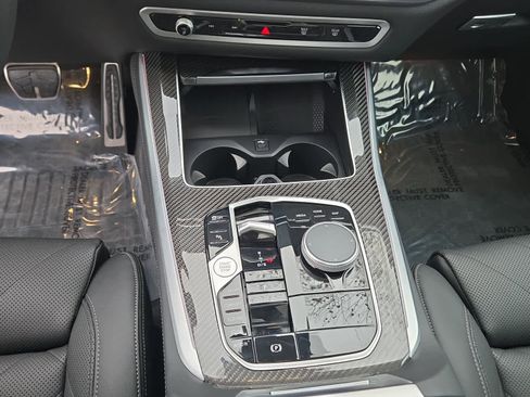 Used 2026 BMW X5 M60i image 18