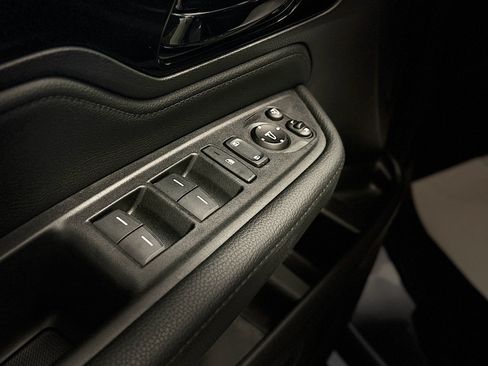 Used 2026 Honda Odyssey Elite image 16