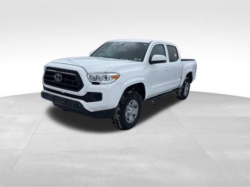 Used 2023 Toyota Tacoma SR image 1