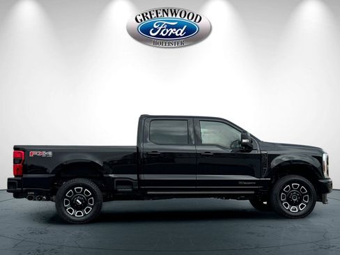 New 2025 Ford F350 Platinum image 3