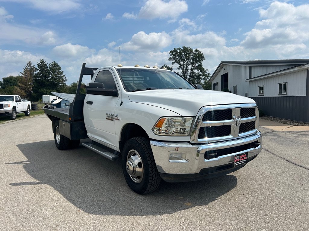 Used 2015 RAM 3500 Tradesman w/ Power & Remote Entry Group AWD/4WD image 3