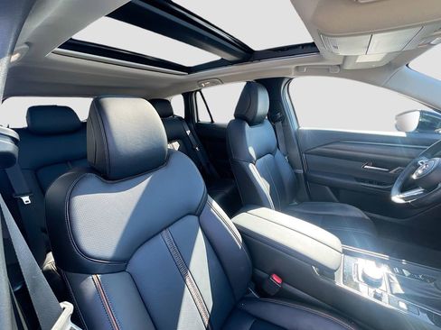 Used 2025 MAZDA CX-50 2.5 Hybrid w/ Premium Plus Pkg image 31