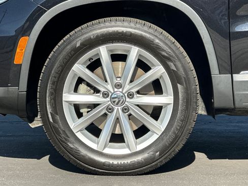 Used 2017 Volkswagen Tiguan Wolfsburg Edition FWD image 26