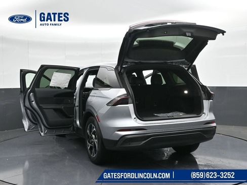 New 2025 Lincoln Nautilus Premier w/ Equipment Group 102A image 59