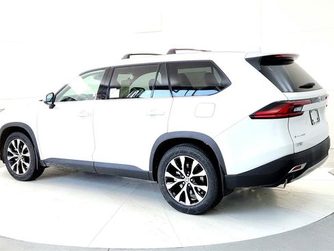 New 2026 Toyota Grand Highlander AWD Hybrid image 4