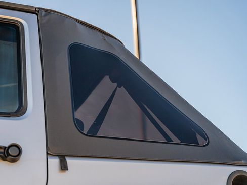 Used 2013 Jeep Wrangler Unlimited Sport w/ Connectivity Group image 31