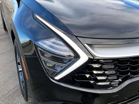 Used 2024 Kia Sportage EX image 27