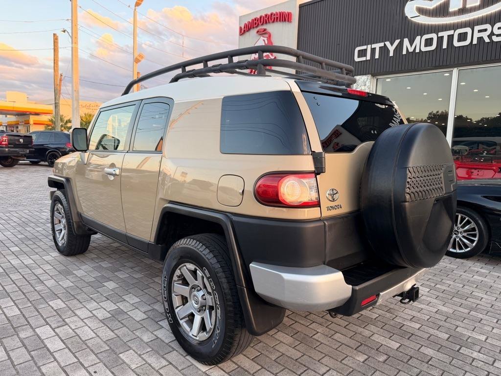 Used 2014 Toyota FJ Cruiser 4WD w/ Convenience Package image 5