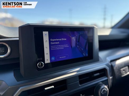 Used 2025 Toyota 4Runner SR5 image 30