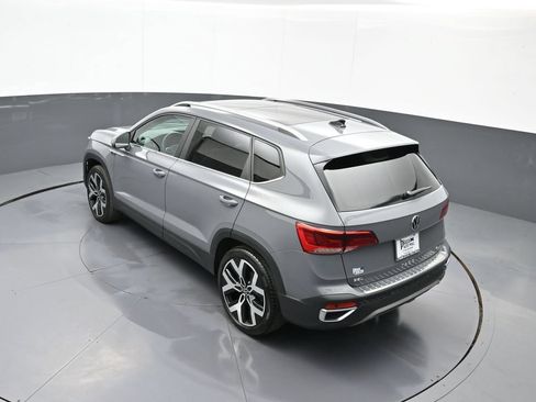 Used 2023 Volkswagen Taos SEL AWD/4WD image 40