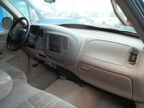 Used 1997 Ford F250 XLT image 7