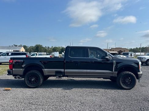 Used 2023 Ford F350 King Ranch AWD/4WD image 7