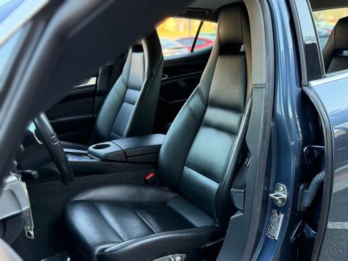Used 2015 Porsche Panamera image 26