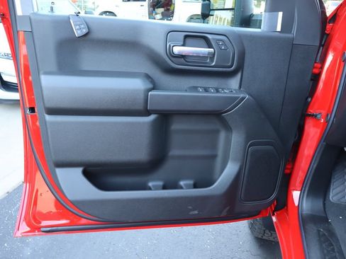 New 2026 Chevrolet Silverado 2500 Custom w/ Custom Value Package AWD/4WD image 16