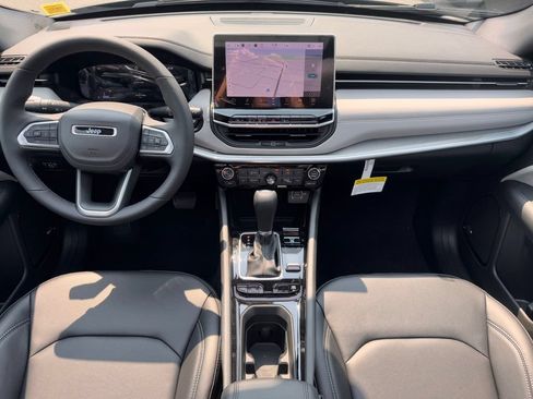 New 2026 Jeep Compass Limited w/ Sun, Sound & Navigation Group AWD/4WD image 11