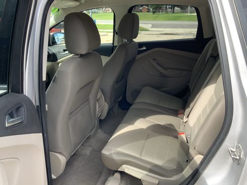 Used 2016 Ford Escape SE AWD/4WD image 8