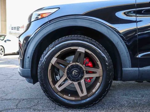 Used 2020 Ford Explorer ST w/ ST Street Pack image 11