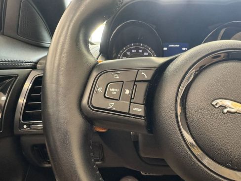 Used 2014 Jaguar F-TYPE S RWD image 40