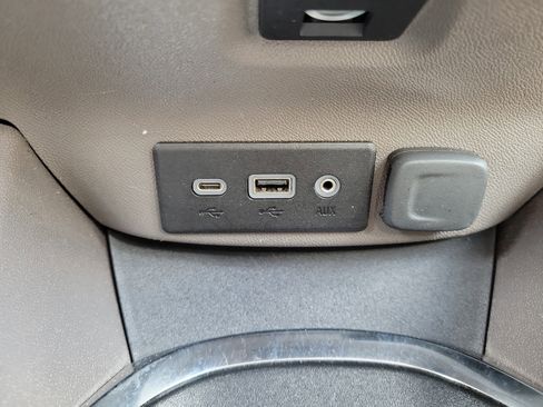 Used 2024 Chevrolet Malibu LT FWD image 28