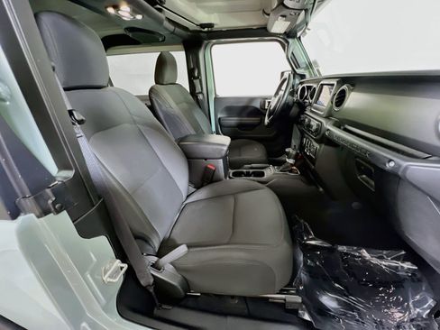 Used 2023 Jeep Wrangler Sport AWD/4WD image 26