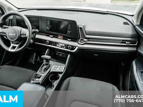 Used 2025 Kia Sportage LX FWD image 25