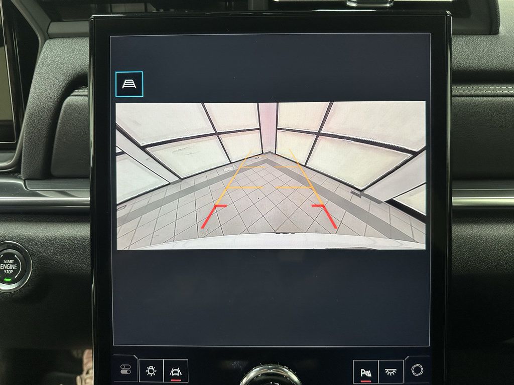 Used 2026 GMC Terrain Elevation w/ Elevation Premium Package FWD image 27