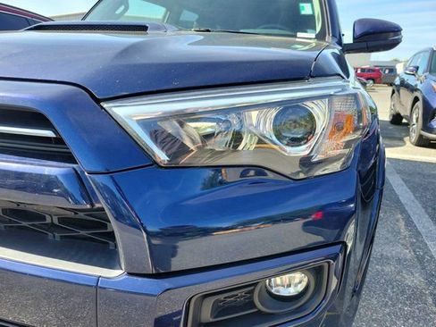 Used 2022 Toyota 4Runner TRD Sport w/ Technology Package image 10