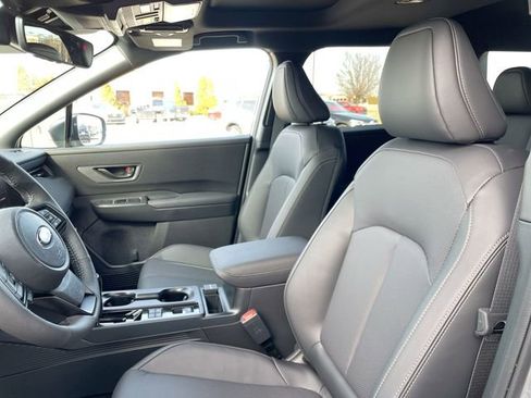 Used 2026 Subaru Outback Limited image 11