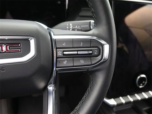 Certified 2025 GMC Acadia Elevation image 34